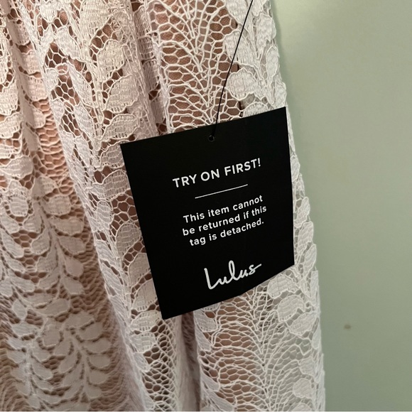 Lulu’s Dress All of My Heart White Lace Skater Dress Sz M NWT V Neck Sleeveless - Picture 9 of 14